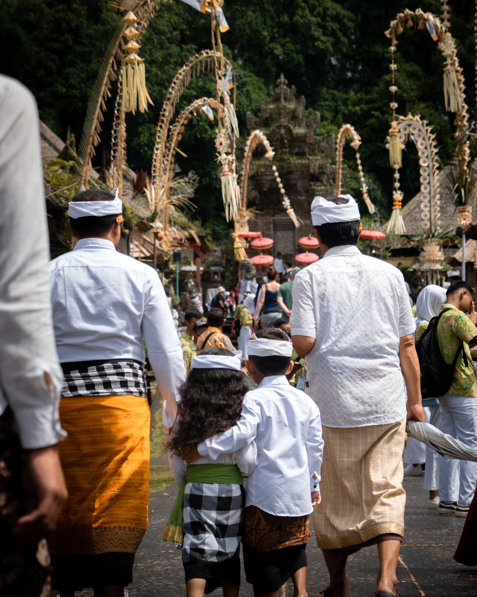 Galungan Celebrations in Penglipuram, Bali.
#galungan #Indonesia #baliphotography #visitbali