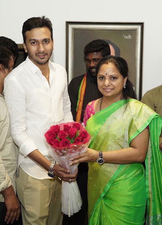 jamesreddy9's tweet photo. Happy Birthday, ra mama @siddiqshaik87 🎂🎂🎂 https://t.co/CW5CqaOWS3