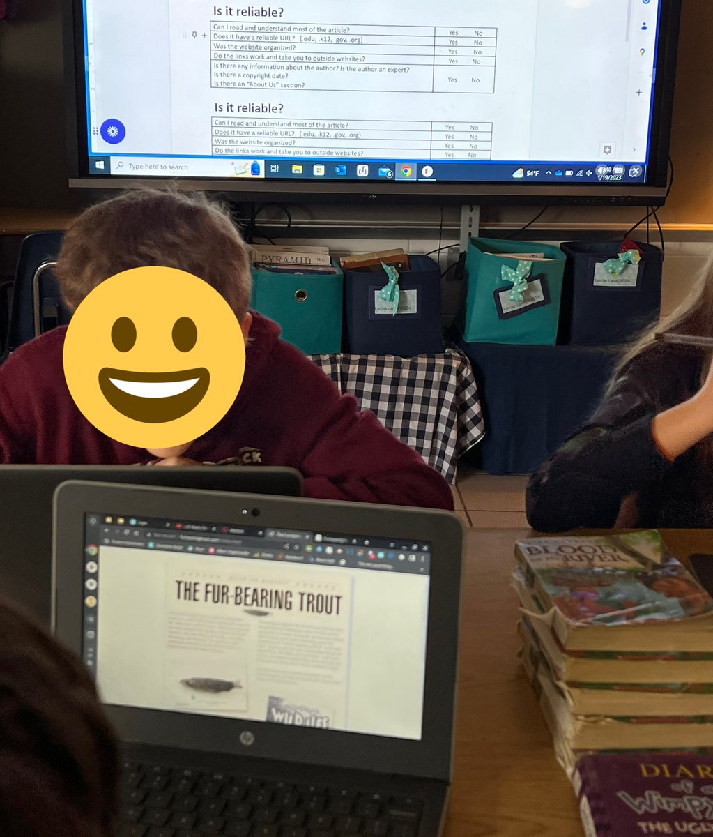 MrsPhillipsLMS's tweet image. Evaluating websites in 5th! You never know what you will find on the internet! @SES_Principal @cynange