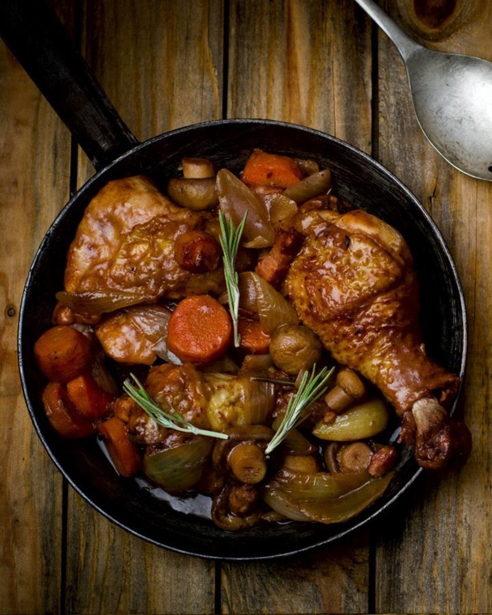 Cuisineetmets's tweet photo. Poulet et champignons en fricassée
https://t.co/k1mmxtgE7e
On peut ajouter quelques légumes de plus comme des panais
#recettes #cuisine #poulet #champignon #recette #champignons #instafood #instacook #cuisineetmets https://t.co/O4fI2KdTBt