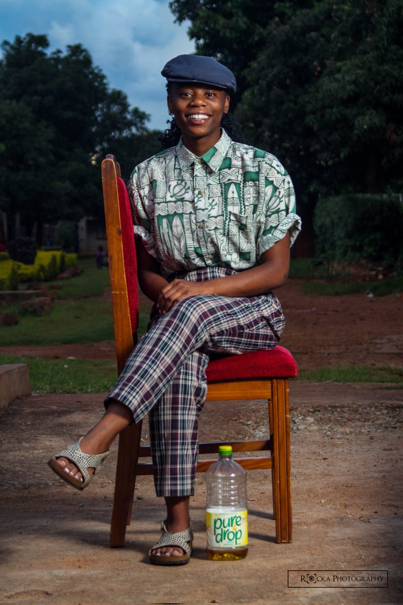 StorytellerSt4's tweet photo. Power of a Girl Child ! https://t.co/RvbTtiFChg