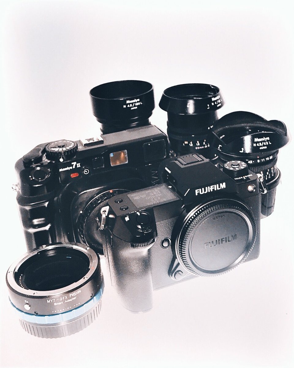 🎨
amazing combo travel kit
#analogphotography
#digitalphotography
#mamiya7 #fujigfx 
#photographie