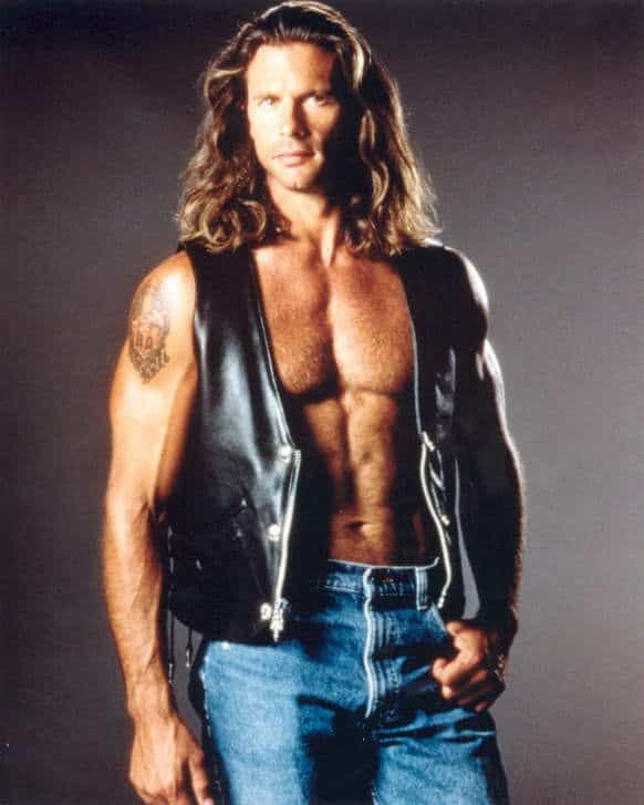 A very Happy Birthday today to the great Lorenzo Lamas 