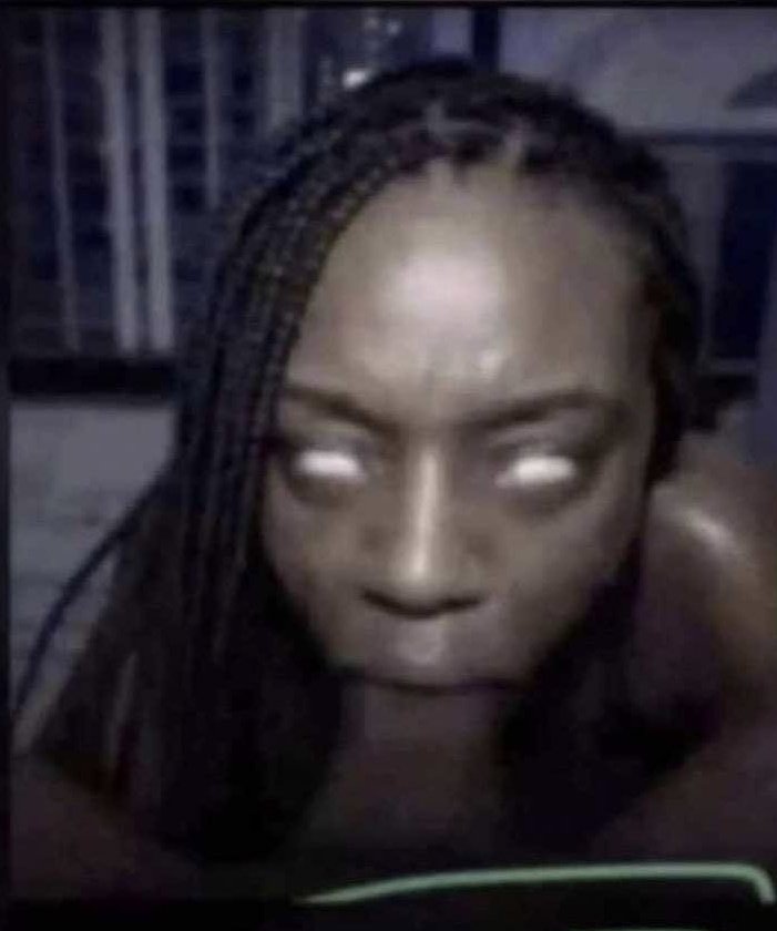 jamiuxxiv's tweet image. Precious na only 2k I get o...this one wey you don turn avatar on top Blow-job🥲