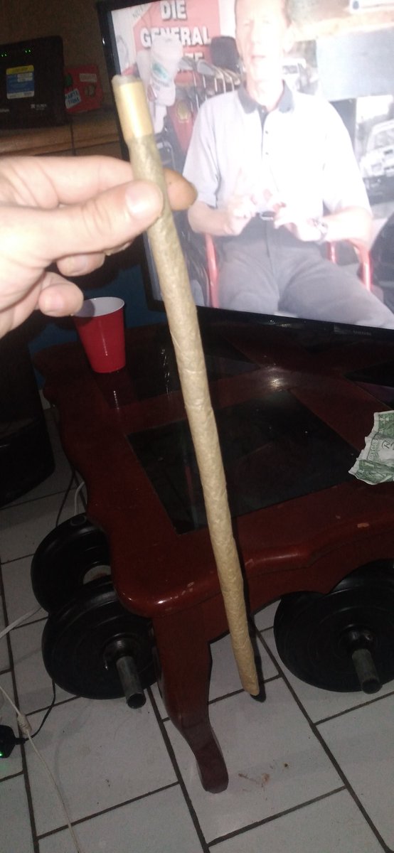 duliatte's tweet photo. @fumandomarihuanamexicana

 #Jk #RAW #Weed https://t.co/hP7lOh7P9n