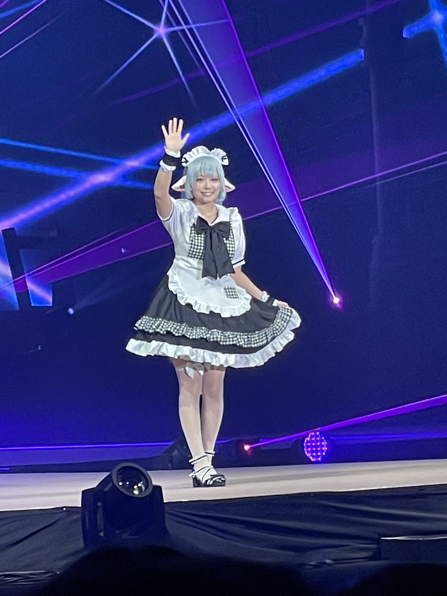 granblue-en-unofficial-on-twitter-sandalphon-looked-at-me-and