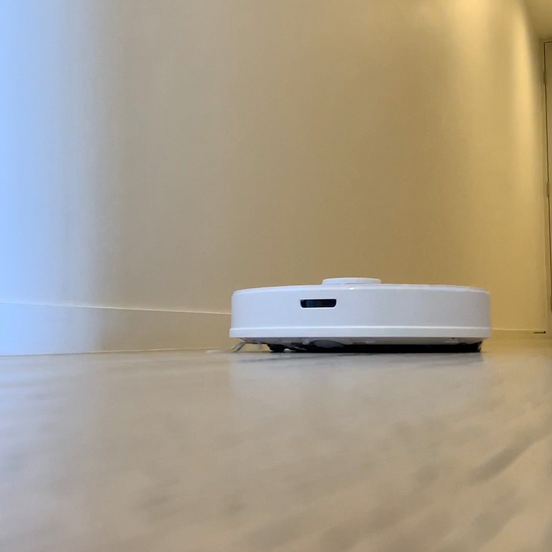 roborockaus's tweet image. Roborock S7 being a fully automated vacuum have that all-in one cleaning technology, 

With S7, you'll unleash a new level of freedom with its smart features, such as object avoidance and scheduling.

Grab your own cleaning buddy now.  #robotmop #automatedcleaning #mop #vacuum