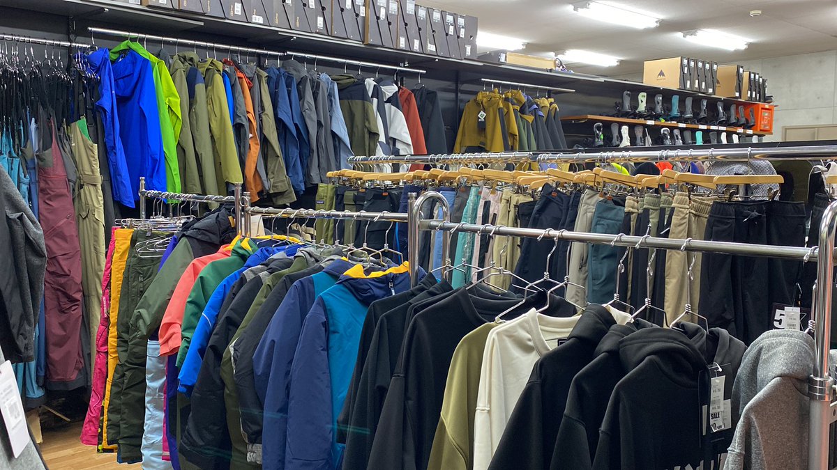 ちなみにスノーウェアは一部10%SALEしております☺️🌱🌱