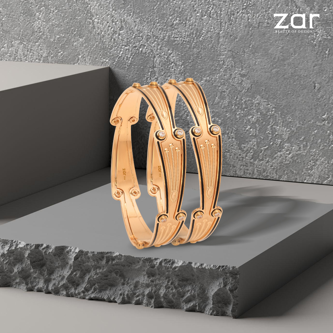 These gorgeous gold bangles with intricate design is a must-have for your collection.

#ZARJewels #FestiveFashion #IndianJewellery #GoldAccessories #GoldBanglesIndia #Jewels #BangleLove #GoldJewelleryObsession #GoldJewelleryOnline #BangleOfTheDay #JewellerySet #JewelleryFashion