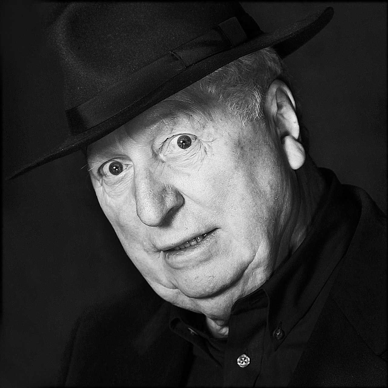Happy birthday to the brilliant actor Tom Baker who is 89 today. 