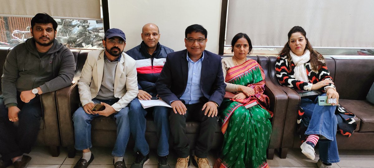 ThePradeepRawat's tweet photo. Went to @DG_NTA 
Answer- No
Went To Court
Answer- No
Went to @dpradhanbjp Ji
Answer-No
Now Only hope is
@narendramodi Ji🙏

#ModiJiSaveJEE23Students
#Jee23ClashingWithBoards
#Jee23DemandsJustice 
@poojakapilmisra
@ashishvyas__
@anubha1812 
@ThePradeepRawat 
Together Parents TRY https://t.co/dtZAe6ERE2