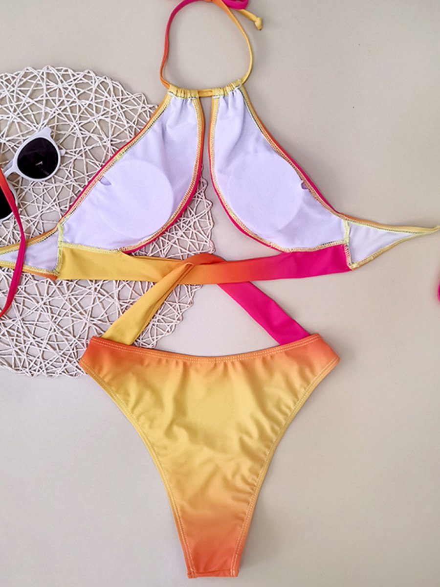 BikiniFreedom's tweet photo. https://t.co/HUzMyIolIb Like if you are Excited! Oh Yeah #fitness #follow #summervibes #bikinis #bajurenang #style #swimsuits #lingerie #love #swimmingpool #travel #bikinigirl #pool #photography #swimwearstore #onepiece https://t.co/fvx7jTAmMr