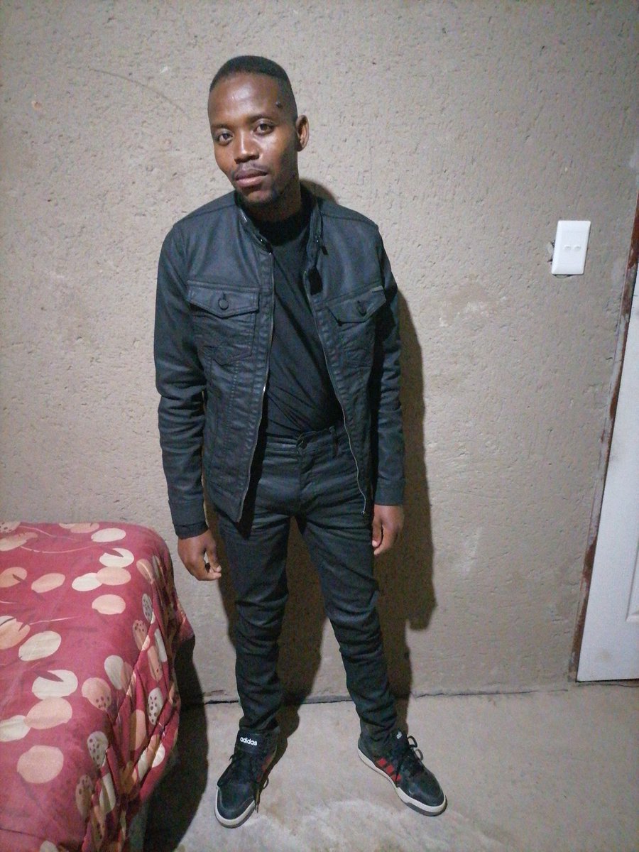 WaMagold's tweet image. Be truthful to yourself and accept things that you can't change(move on)