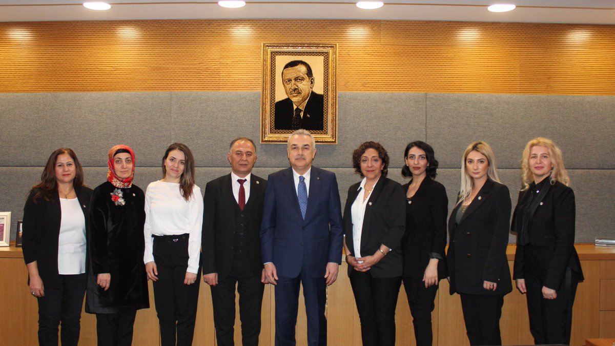 Federasyon üyelerimiz Fed.Başkanımız ile  <a href="/kocked41/">Koçked41</a> @ozakder @adanaokuloncesidernegi <a href="/kocked41/">Koçked41</a> @ozbir_okuloncesi sektöre dair raporu  Ak Parti MV. Sn. Mustafa SAVAŞ’a a takdim ettiler.