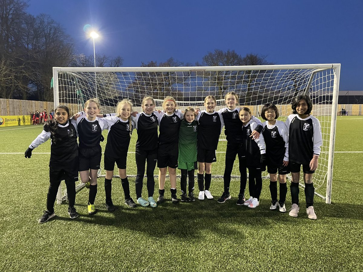 Well done to our Girls’ Football Team at their first two matches of the league last night. Successful evening with two wins! ⚽️🏆