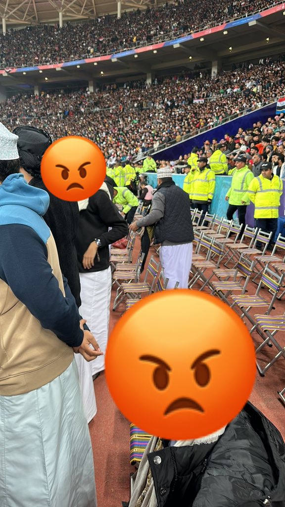 من يرضى بمثل هذه الإهانة، لا يستحق أن يبقى يومًا واحدًا في كرسيه، مهما كانت أعذاره❗️
الوطن أكبر من قضية التبجج بصفة الكرم على حساب كرامتي، ونجاح البطولة على حساب إهانة جمهور بلدي.

ارحلوا بكرامتكم وكفانا مثالية…

 #نهايي_خليجي_25