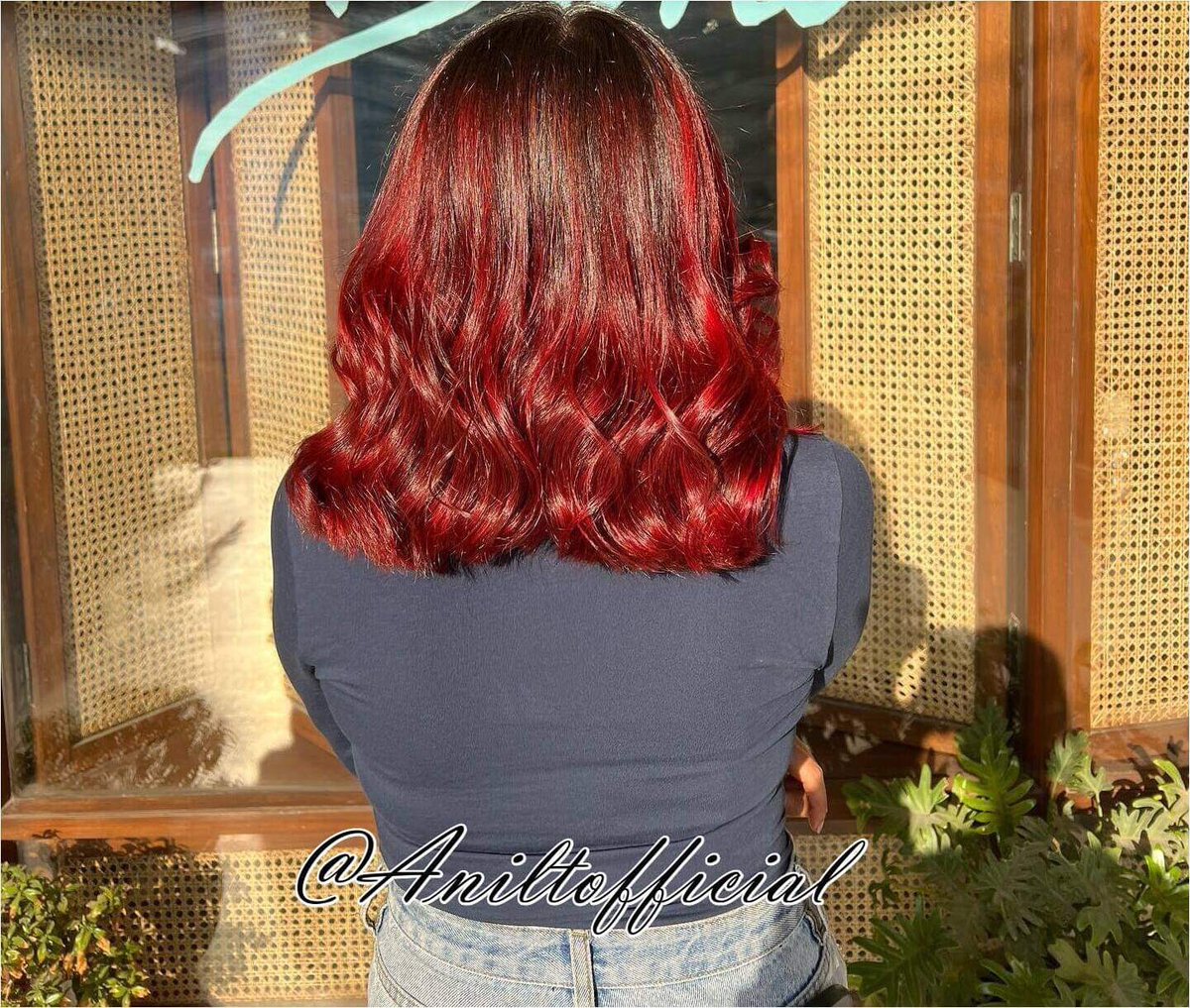 AnilTOfficial's tweet image. Blood 🩸 Red Shade with minimal burgandy Shade ✨.
.
. #haircare #Redcolour #hairstyle #Haircolor #Haircolors #makeuplover #SaloneTwitter #freelancer #hair #Beautystyle #beauty #makeup #fashion #model #Newdelhi #Happyclients #salon