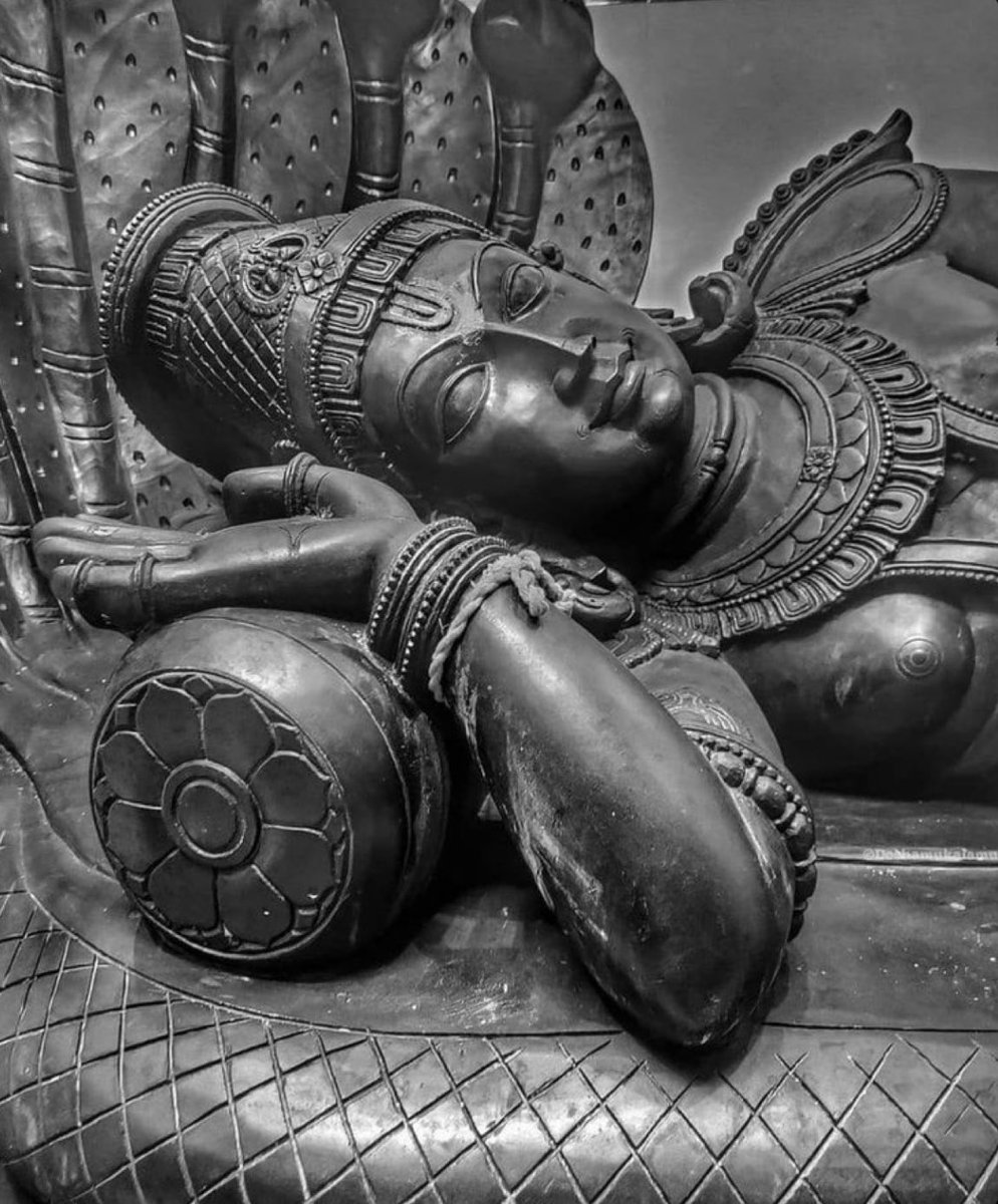 The Ashram on Twitter: \"Vishnu is in sayana..there is no Lakshmi with ...