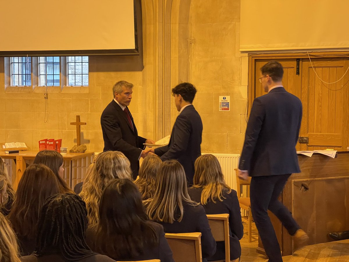 MonktonSchHouse's tweet photo. In @MonktonHeadโs assembly it great to be able to reward amazing talent as some boys got their grade 8 @MonktonMusic as well as others like Samuel, who is generous and kind in the small things he says and does during mandarin lessons #monktoncharacter #monktonvalues @MonktonBath https://t.co/XDqNU9Z3mc