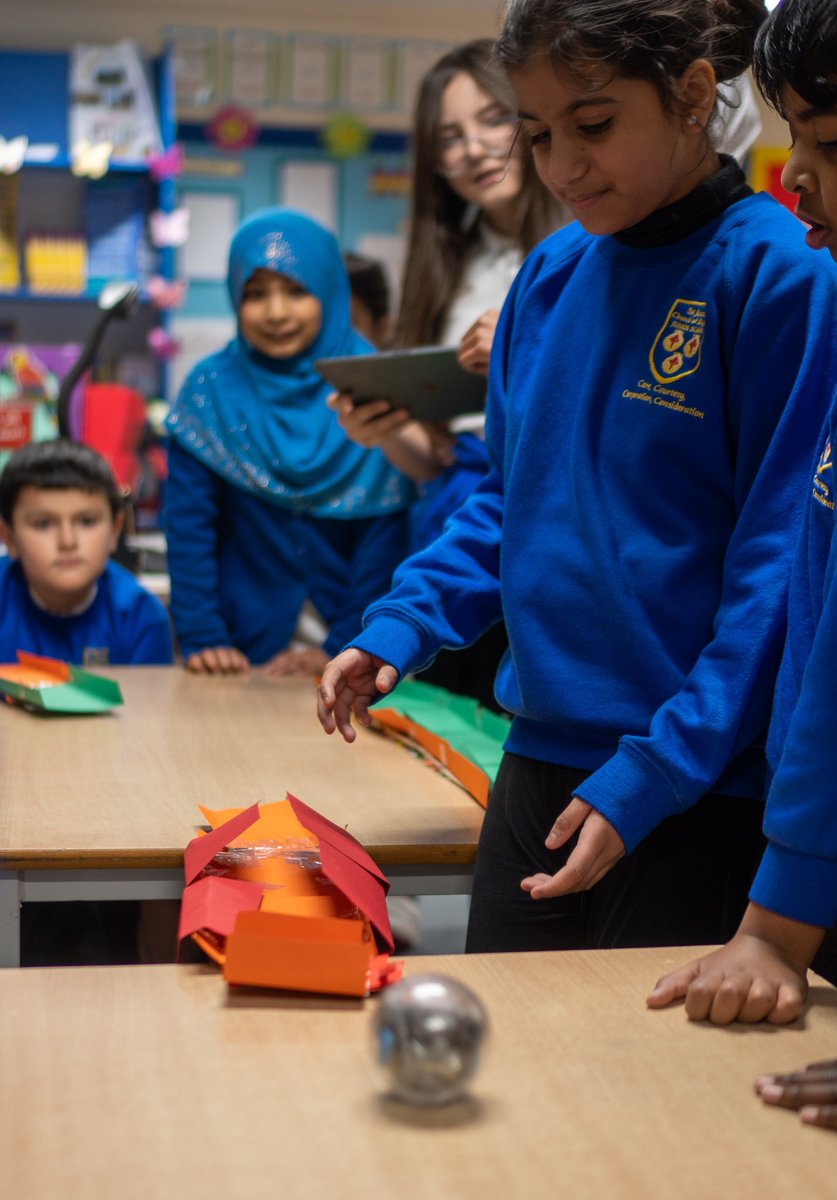 aveea_org's tweet image. We always go on about Spheros at #AveeaAcademy but there's a good reason for that, if we can add coding to a bridge building session, then we're killing two birds with one stone! 

Got to get our daily dose of coding in somewhere, practice makes perfect.

#Aveea #STEM