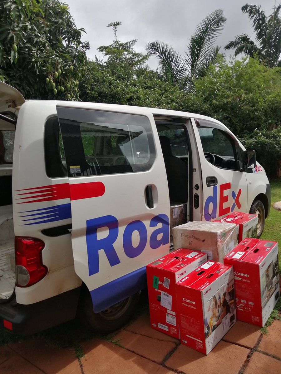 RoadEx001's tweet image. Irisei Friday maHustlers? 

Isusu tirikungodai-dai kumhanyisa maOrder enyu kuma clients enyu.

#TsvagaiMari
#MakeMoney