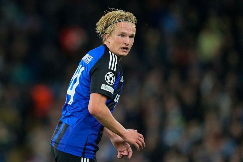 mayansilverfox's tweet photo. Transfer latest 🚨🚨  very soon as Victor Kristiansen looks set to join the Foxes from FC Copenhagen. City have agreed a fee with the Danish Leicester City close to completing first January signing as £10m offer made
#LeicesterCity #lcfc #lcfc #tranferwindow #transferwindow https://t.co/SDGFDfcPOW