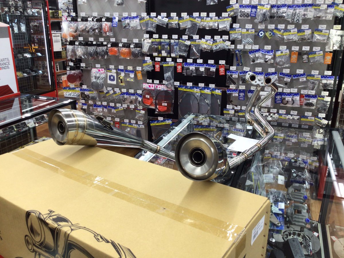 rico_tsuchiura's tweet image. SP忠男　2013〜Ninja250 PURESPORT TwoTailのご紹介
完売　生産終了の商品ですが在庫が御座います！
お探しの方、もう手に入らないと思いますので是非どうぞ！
#SP忠男
#Ninja250
#TwoTail
#KAWASAKI
#ライコランド土浦