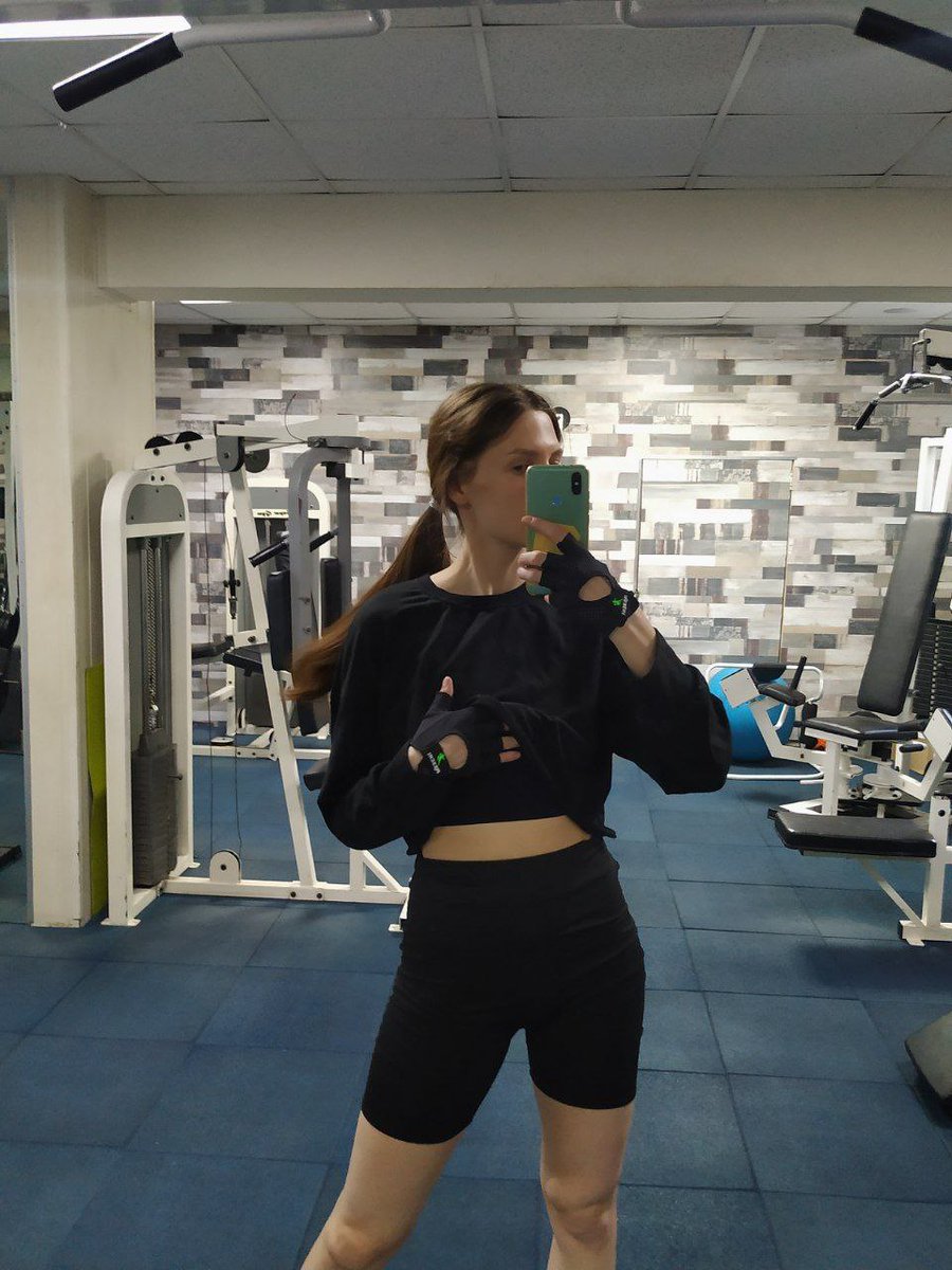 #GM frens
Starting the day with a workout💪