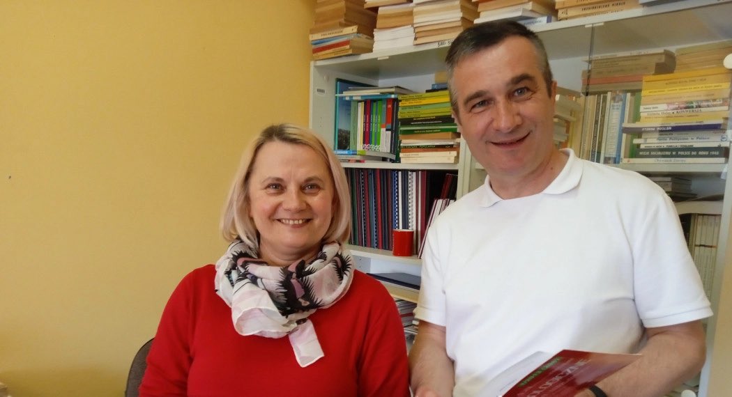 Sześć kapeluszy myślowych, a może edukacja z wykorzystaniem gry Pokemon Go?🤔 O nowatorskim podejściu do edukacji przeczytacie w rozmowie z twórcami projektu #ErasmusPlus „innCREA”➡️ erasmusplus.org.pl/aktualnosci/za…