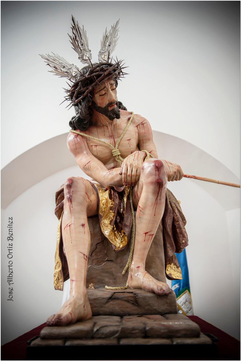 "Señor, enséñame tus caminos,
instrúyeme en tus sendas:
haz que camine con lealtad;
enséñame, porque tú eres mi Dios y Salvador."

ES VIERNES DEL SEÑOR

NUESTRO PADRE JESÚS DE LA CORONACIÓN DE ESPINAS TEN MISERICORDIA DE NOSOTROS