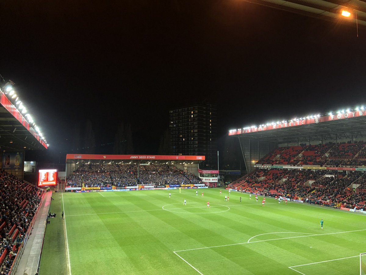 vuck_shady's tweet image. Ranking the atmosphere at every London club in the 92:

1. Charlton
2. Brentford
3. Crystal Palace
4. QPR
5. West Ham
6. Millwall
7. Tottenham
8. Chelsea
9. Arsenal
10. Sutton United
11. Fulham
12. Watford

Haven’t been: AFC Wimbledon &amp;amp; Leyton Orient

#92club #groundhopping