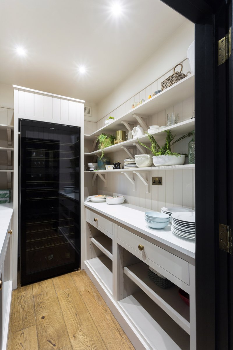 Burlanes Interiors tweet media