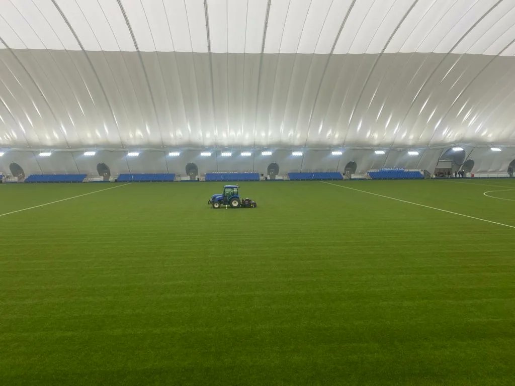 ireland_sis's tweet photo. Delighted to carryout our contractual maintenance at the @connachtgaa Airdome ahead of tonight's sold-out FBD final between Roscommon and Mayo.
From design stage to post-completion, we are Ireland's only one-stop-shop for synthetic surfaces.

#SISPitches

https://t.co/LvNFxb8FtJ https://t.co/t6kJjxynHv