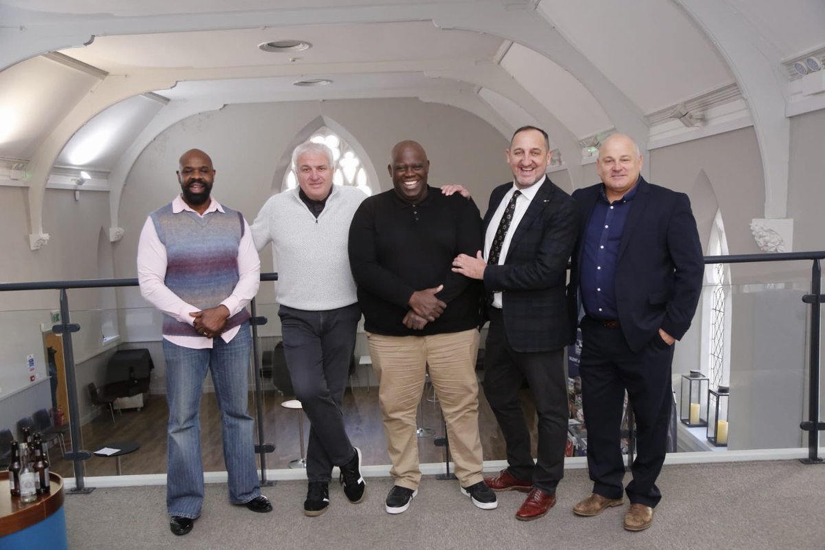 TheEventsRoom's tweet photo. A great start to the ‘Six Nations 2023 ‘Mikey Rayer’ lunch @CornerstoneCdf with @MikeyRayer @MarkRing10 @RupertMoon @glennwebbe and Martyn Madden along with your host for the day @philsteele1. 

#MikeyRayerAllDayer https://t.co/PrL1BciG8u