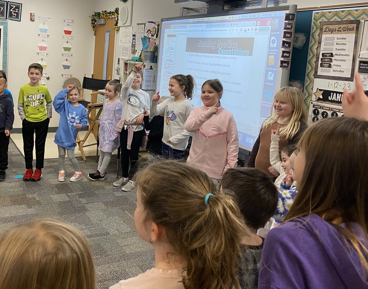 awlswa's tweet image. Morning meeting with our kindergarten and third grade Buddy classrooms! #PBIS @responsiveclass #BuildingFriendships