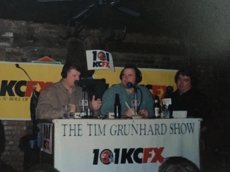 LyndyLuKC's tweet photo. Sandy!  It's Red Friday!  Remember this flashback to The Tim Grunhard Show back in the day.  Special treat.....David Szott as the guest!!! Go Chiefs!! ❤️💛 @grunny61 @snowstormsandy https://t.co/yhfdCxNGPo