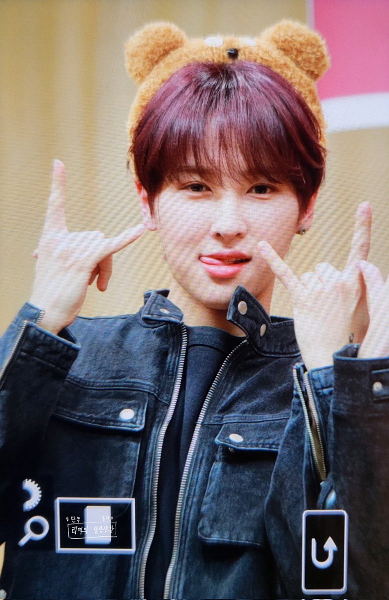 116page's tweet photo. 230120
🤟🏻배우기 전 후ㅋㅋㅋㅋ

#성호 #리에 #이성호 #RIE #온리원오브 #onlyoneof
@OnlyOneOfmember @OnlyOneOf_twt https://t.co/4sGE1yXLdF