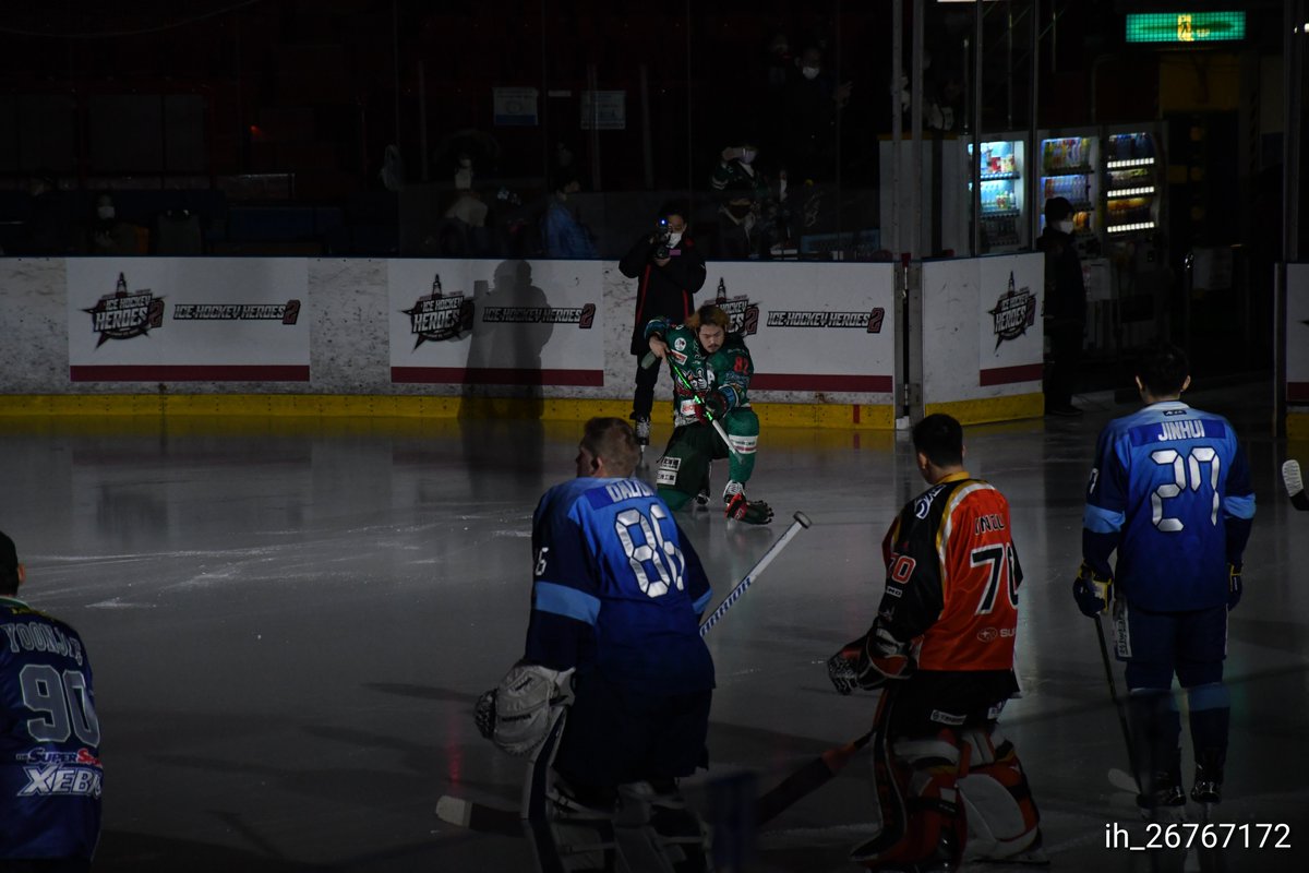 ih_26767172's tweet image. 登場でも楽しませてくれる夕聖
 #アイスホッケーヒーローズ2
 #アジアリーグアイスホッケー
 #ひがし北海道クレインズ