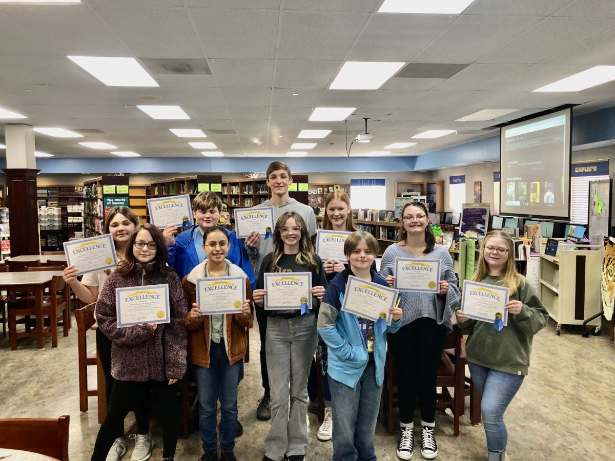 Congrats to these students for winning or placing in the top 3 in the Hernando Civic Club Poetry and Sculpture contest. #TigersToTheTip