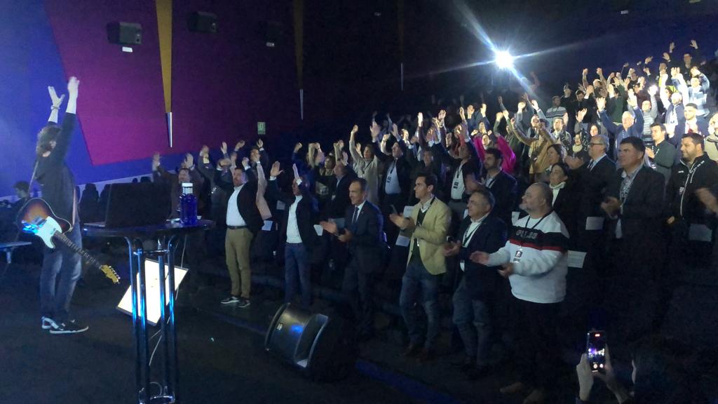 VerneGroup's tweet photo. #YOSOYSTM | Ha llegado el momento de dar fin al #STM2023👏
Ha sido increíble compartir este día con vosotr@s 🤩 ¡Muchas gracias a tod@s l@s asistentes por acompañarnos, apoyarnos y haber sido un público sensacional! https://t.co/ZIphE9NCa1