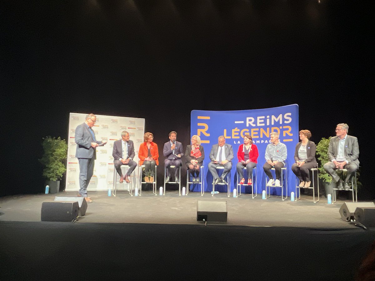 L'<a href="/universitereims/">Université de Reims Champagne-Ardenne</a> c'est plus de 25000 étudiants et personnels ambassadeurs au service du dynamisme et de l'attractivité du territoire #formation #recherche #innovation #vieétudiante <a href="/ReimsLegendR/">Reims Légend'R</a> #ReimsUniversitR