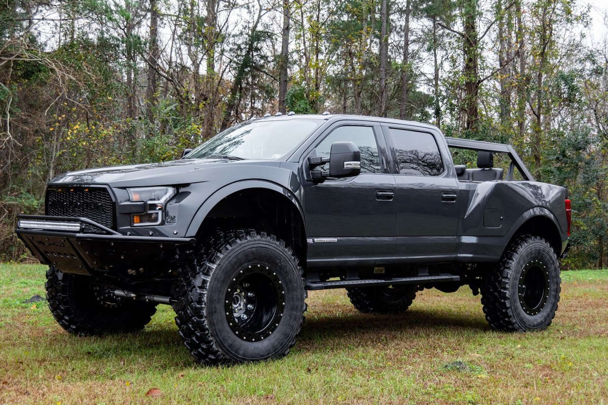 Flyin18T's tweet photo. #MegaRexx MegaRexx returns with 3-row MegaRaptor7 SUV https://t.co/WFxQTgHsOT https://t.co/iJxcBoaX09