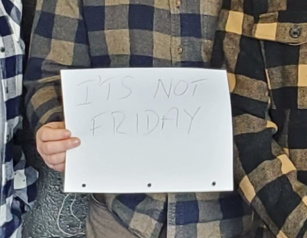 TerraBruceProd's tweet photo. Trying to capture a post about another accidental flannel friday here at Terra Bruce but we got a few rebels!😆➡️
#flannelfriday #wasitfriday #takenonawednesday #instaprep #wewereinworkshopland #nowitsfriday #frig https://t.co/yt60zFQYzB