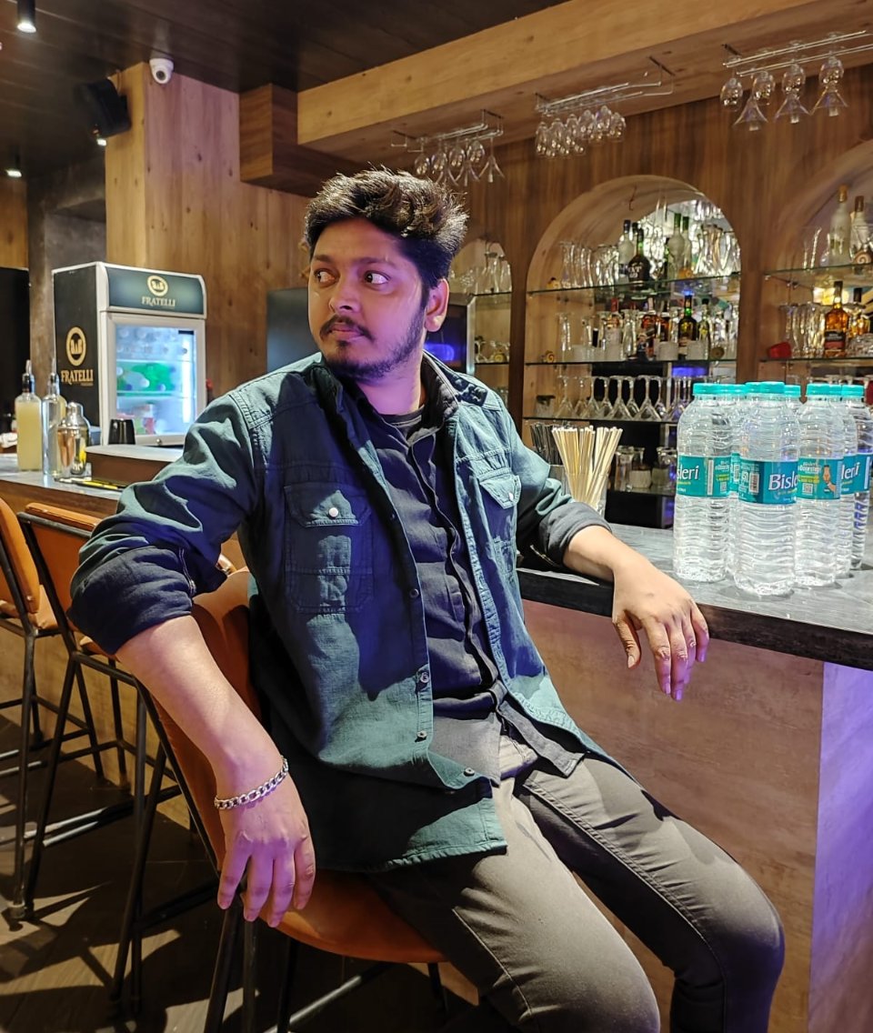 Adishandilya28's tweet photo. "𝘞𝘦𝘢𝘳 𝘠𝘰𝘶𝘳 𝘈𝘵𝘵𝘪𝘵𝘶𝘥𝘦 𝘉𝘦𝘧𝘰𝘳𝘦 𝘊𝘭𝘰𝘵𝘩𝘦𝘴 𝘊𝘰𝘻 𝘐𝘵 𝘋𝘦𝘤𝘪𝘥𝘦𝘴 𝘠𝘰𝘶𝘳 𝘗𝘭𝘢𝘤𝘦"....
.
.
.
.
.
.
.
#Vasai #VasaiVirar #Mensfashion #Menswear #style #Indian
#Modelphotography 
#Photooftheday #menwithstyle #Instagram  #Mumbai #Instagood 
#Streetstyle https://t.co/pfovYZdAIE