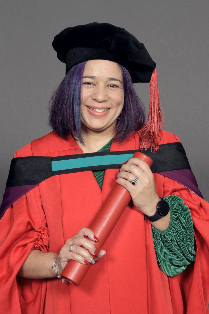 RUokayAnnieK's tweet photo. Official #PhDone photos arrived! 
#UFSgraduation2022
#HPE
#GraduationPhotos
#PhdVoice
#MyOfficialSupportTeam https://t.co/vjYFCwlEmm