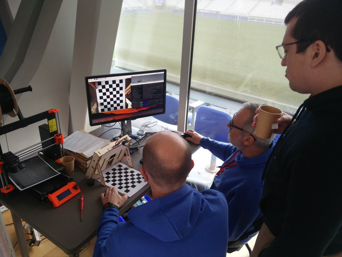 CoboteamRA's tweet image. #Hackatech2023, certaines équipes montent carrément des FabLab de campagne !
@Inria @InriaStartup @inovallee @Grenoble_EM @Grenoble_IAE @desprez64 @UGrenobleAlpes