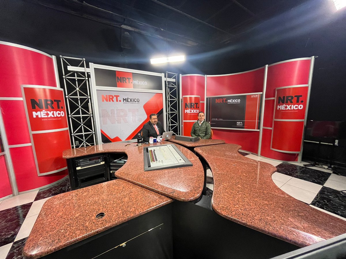 manolojim's tweet photo. En entrevista con Eduardo Rodríguez de @nrtmexico_ en #Monclova. #UnidosPodemosMás #Coahuila

*Dirigido a militantes y simpatizantes. https://t.co/oxxU3qwW1K