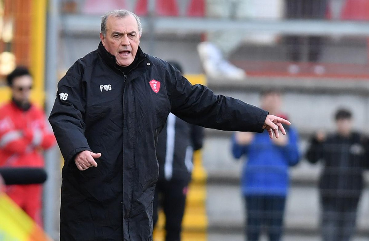 ACPerugiaCalcio's tweet photo. 🎙️| CONFERENZA PRE GARA
Alla vigilia di #ParmaPerugia le parole di mister #Castori in conferenza stampa
👉 https://t.co/IKc1fpPqED
#forzagrifo @Lega_B #SerieBKT #PARPER #noisiamoperugia https://t.co/OfE9cSfYYf