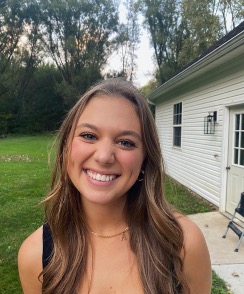 WittHistoryDept's tweet photo. The History Department would like to congratulate Lexi Opdycke '23 for winning the Margaret Sittler Ermarth Award.

Well done Lexi! https://t.co/pnSiwDuvEo