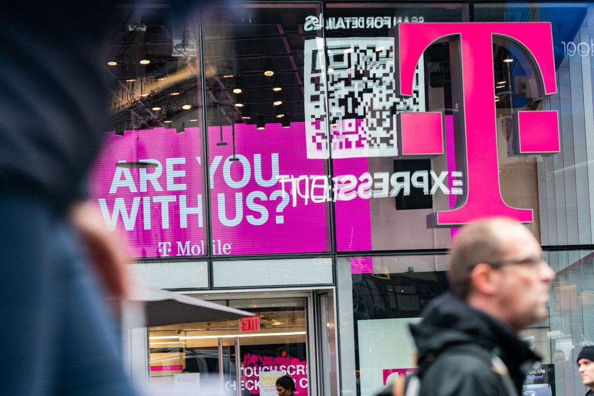 Morning Brew ☕️ tweet media